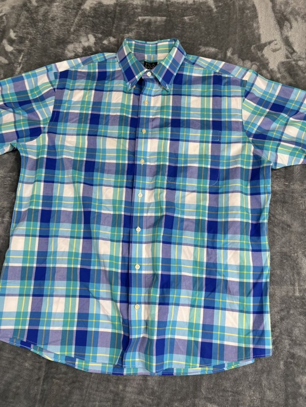 Jos. A. Bank Travelers Blue Plaid Short Sleeve Button-Up Shirt XL